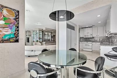 10101 Collins Ave #11D +Cabana, Bal Harbour, FL 33154 - Photo 30