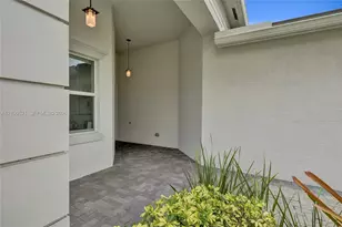 13328 SW River Rock Rd, Port Saint Lucie, FL 34987 - Photo 4