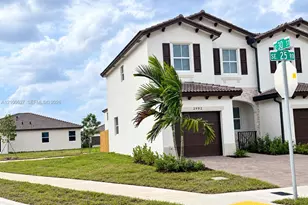 2992 SE 25th Rd, Homestead, FL 33035 - Photo 2