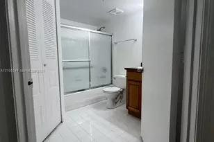 450 S Park Rd, Hollywood, FL 33021 - Photo 14