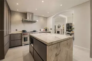 1042 NE 95th St, Miami Shores, FL 33138 - Photo 26