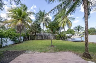 2733 Harding St, Hollywood, FL 33020 - Photo 16