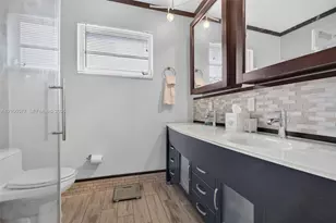 5921 SW 15th St, Plantation, FL 33317 - Photo 32