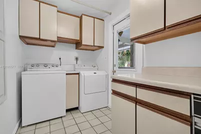 5921 SW 15th St, Plantation, FL 33317 - Photo 40