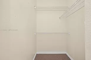 645 E Mowry Ct, Homestead, FL 33030 - Photo 18