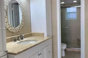 7480 Miami Lakes Dr, Miami Lakes, FL 33014 - Photo 16