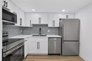 4172 Inverrary Dr, Lauderhill, FL 33319 - Photo 2