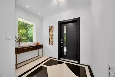 1101 Coral Way, Coral Gables, FL 33134 - Photo 4