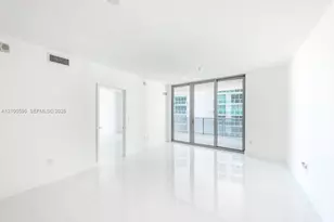 488 NE 18th St, Miami, FL 33132 - Photo 4