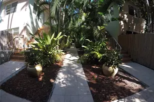 1127 Meridian Ave, Miami Beach, FL 33139 - Photo 32