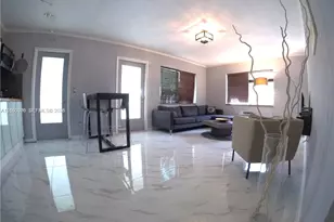 1127 Meridian Ave, Miami Beach, FL 33139 - Photo 6