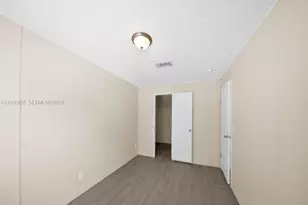1080 Canopy Ln, Moore Haven, FL 33471 - Photo 14