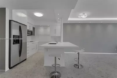 325 S Biscayne Blvd #4318, Miami, FL 33131 - Photo 10