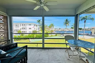 298 SE 6th Ave, Pompano Beach, FL 33060 - Photo 6