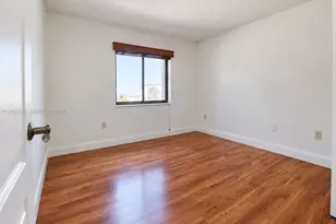 8977 SW 123rd Ct, Miami, FL 33186 - Photo 16