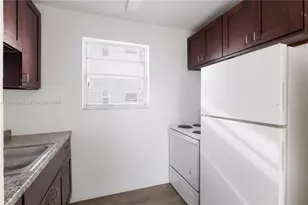 1251 NW 59th St, Miami, FL 33142 - Photo 4