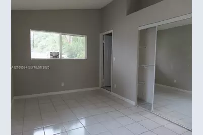 50 SE 11th St, Dania Beach, FL 33004 - Photo 6