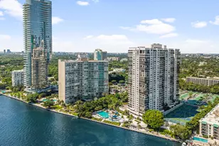 2333 Brickell Ave, Miami, FL 33129 - Photo 38