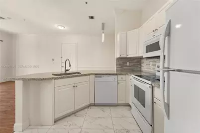 4704 SW 160th Ave #232, Miramar, FL 33027 - Photo 8