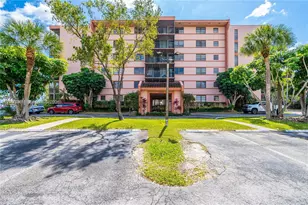 20850 San Simeon Way, Miami, FL 33179 - Photo 1