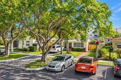 2140 NE 170th St, North Miami Beach, FL 33162 - Photo 2