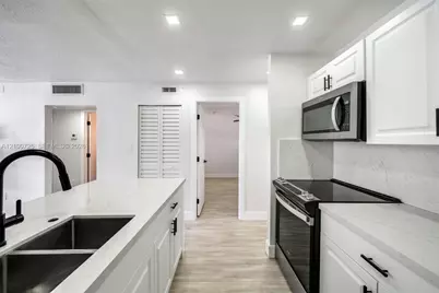 8267 SW 128th St #115, Pinecrest, FL 33156 - Photo 2