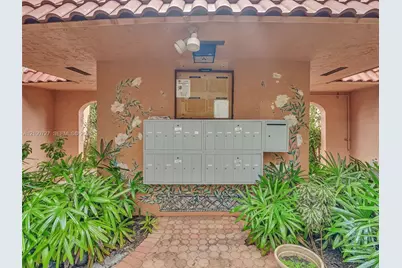 620 Tennis Club Dr #301, Fort Lauderdale, FL 33311 - Photo 30