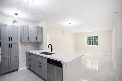 6777 Heritage Grande #1206, Boynton Beach, FL 33437 - Photo 4