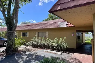 10742 La Placida Dr, Coral Springs, FL 33065 - Photo 1
