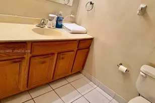 10742 La Placida Dr, Coral Springs, FL 33065 - Photo 16