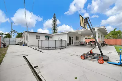 1271 W 79th St, Hialeah, FL 33014 - Photo 24