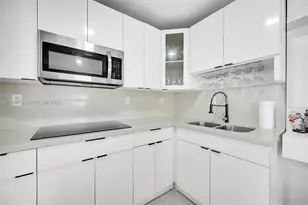 1271 W 79th St, Hialeah, FL 33014 - Photo 12