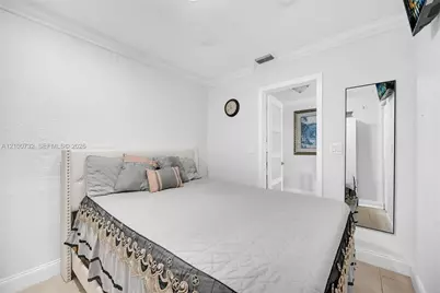 1271 W 79th St, Hialeah, FL 33014 - Photo 18