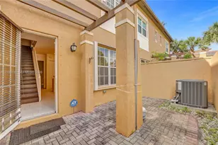 475 SW 147th Ter, Pembroke Pines, FL 33027 - Photo 18
