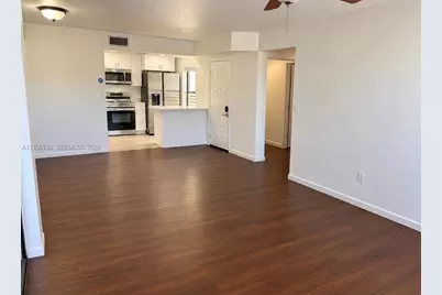1128 N Hiatus Rd #1128, Pembroke Pines, FL 33026 - Photo 2