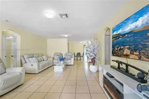 10170 W Fern St, Miami, FL 33157 - Photo 2