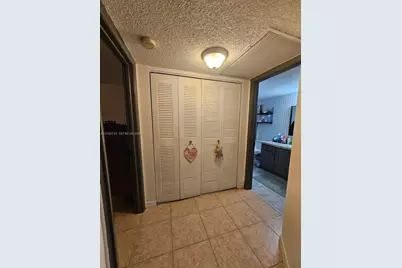 8343 Lake Dr #108, Doral, FL 33166 - Photo 6
