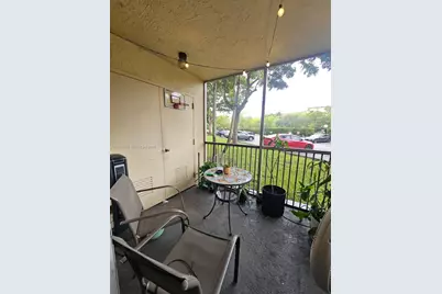 8343 Lake Dr #108, Doral, FL 33166 - Photo 10