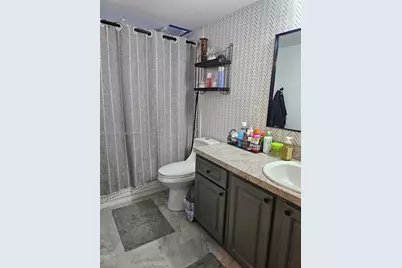 8343 Lake Dr #108, Doral, FL 33166 - Photo 8