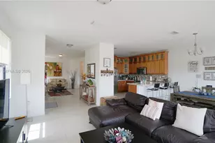 10401 NW 61 Ln., Doral, FL 33178 - Photo 6