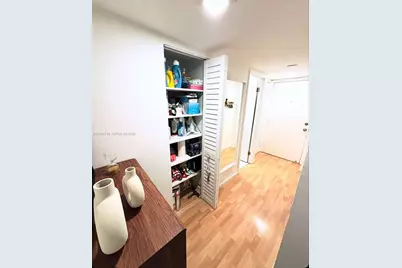 1020 Meridian Ave #208, Miami Beach, FL 33139 - Photo 8