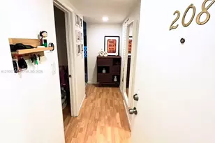 1020 Meridian Ave, Miami Beach, FL 33139 - Photo 1