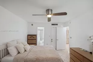 1020 Meridian Ave, Miami Beach, FL 33139 - Photo 12