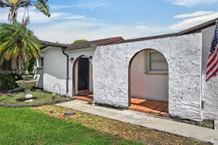 28125 SW 158th Pl, Homestead, FL 33033 - Photo 4