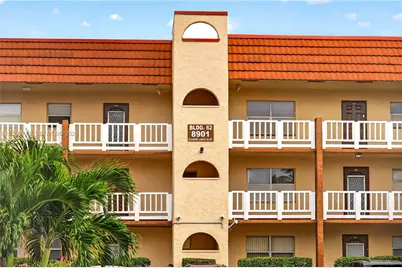 8901 Sunrise Lakes Blvd #204, Sunrise, FL 33322 - Photo 2