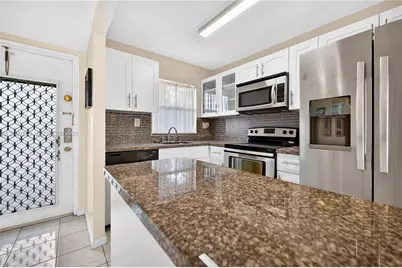 8901 Sunrise Lakes Blvd #204, Sunrise, FL 33322 - Photo 10