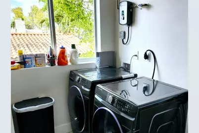1860 NW 24th Ave #301, Miami, FL 33125 - Photo 18