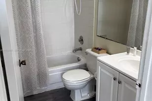 10521 SW 158th Ct, Miami, FL 33196 - Photo 16