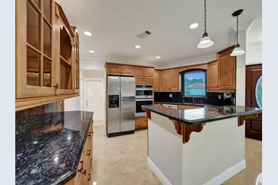 2756 NE 33rd St, Fort Lauderdale, FL 33306 - Photo 14