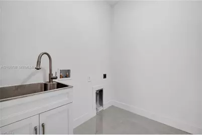 392 S Charwood Ave, Lehigh Acres, FL 33971 - Photo 30